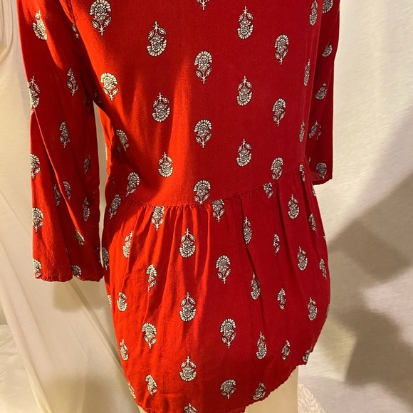 Old Navy Babydoll Top - Picture 3 of 4